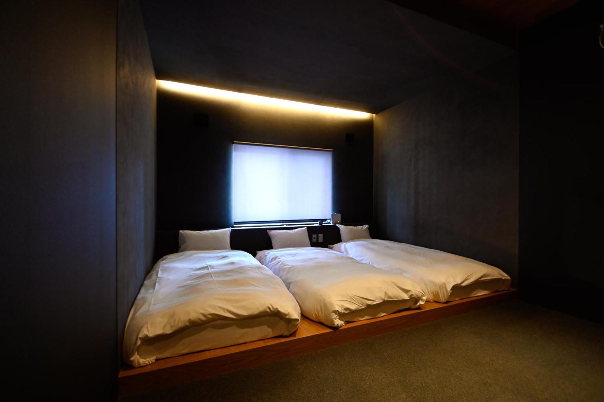 Sekai Hotel Deep Osaka Experience Yao Exterior photo